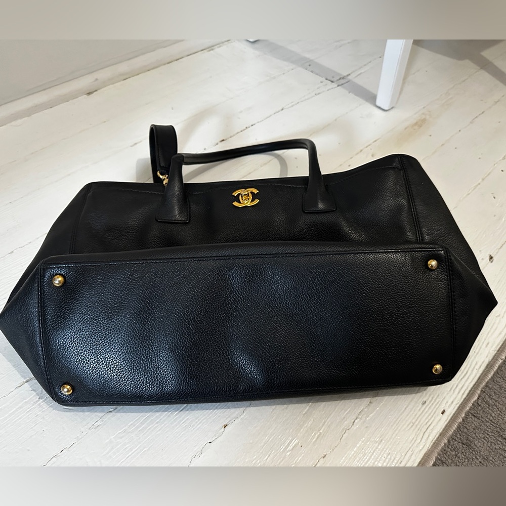 Chanel Black Leather Tote Bag - Picture 10 of 11